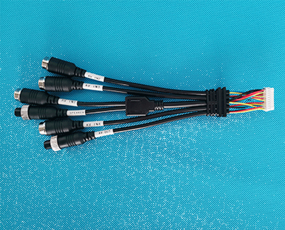 PHD20P TO TE1318386-1 Conversion cable